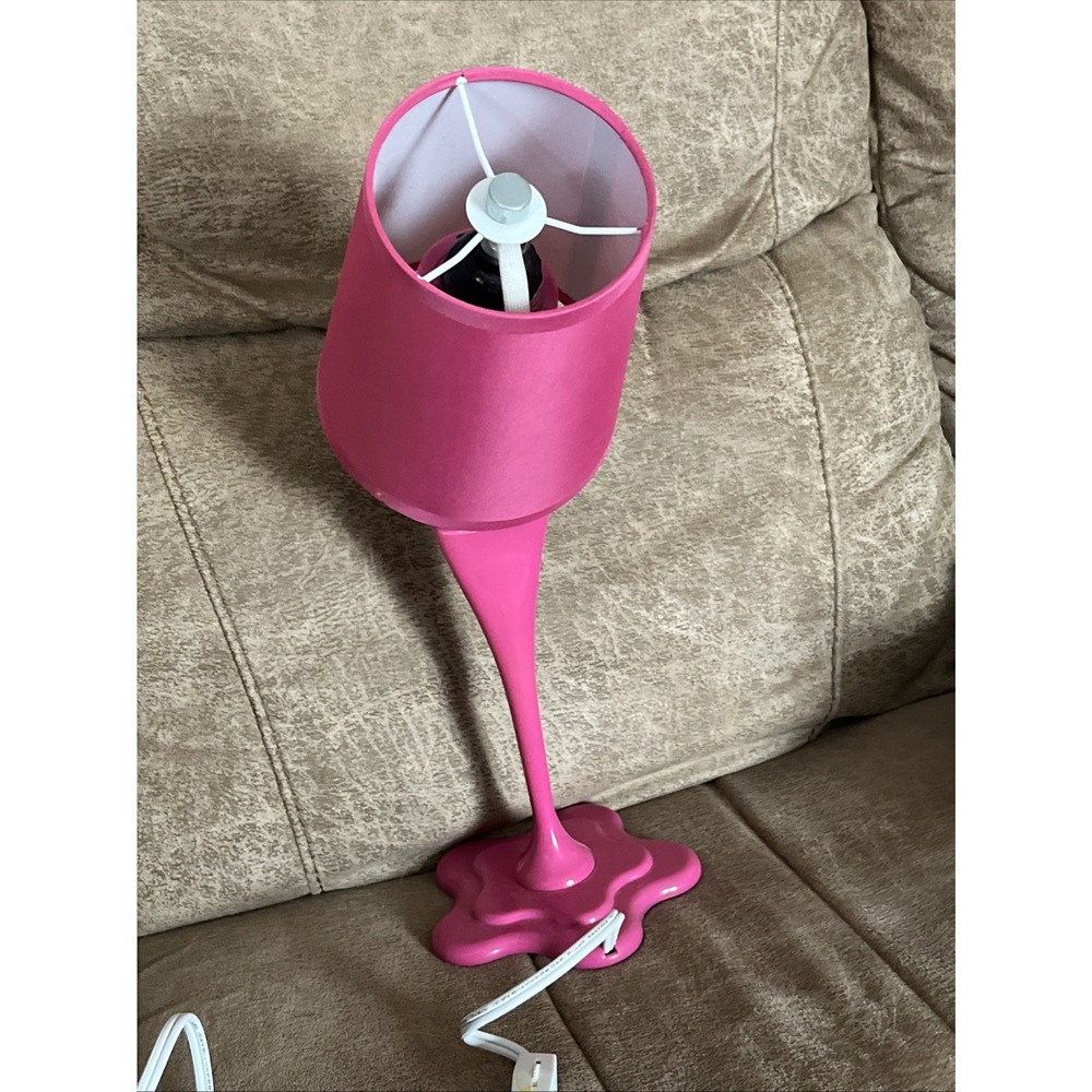 Intertek Woopsy Paint Spill Lamp MCM Abstract Hot Pink 17" - Picture 2 of 4